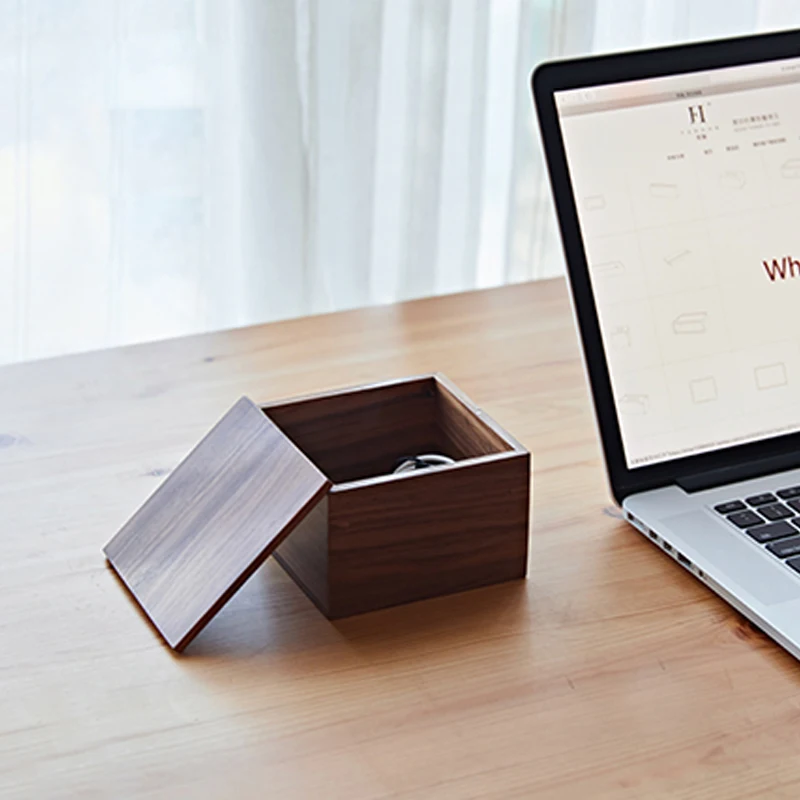 Exquisite Bamboo Office Storage Box With Lid Key Pen Makeup Cosmetic Lipstick Sundries Drawer Desktop Articles Organizer Exquisite Bamboo Office Storage Box With Lid Key Pen Makeup Cosmetic Lipstick Sundries Drawer Desktop Articles Organizer