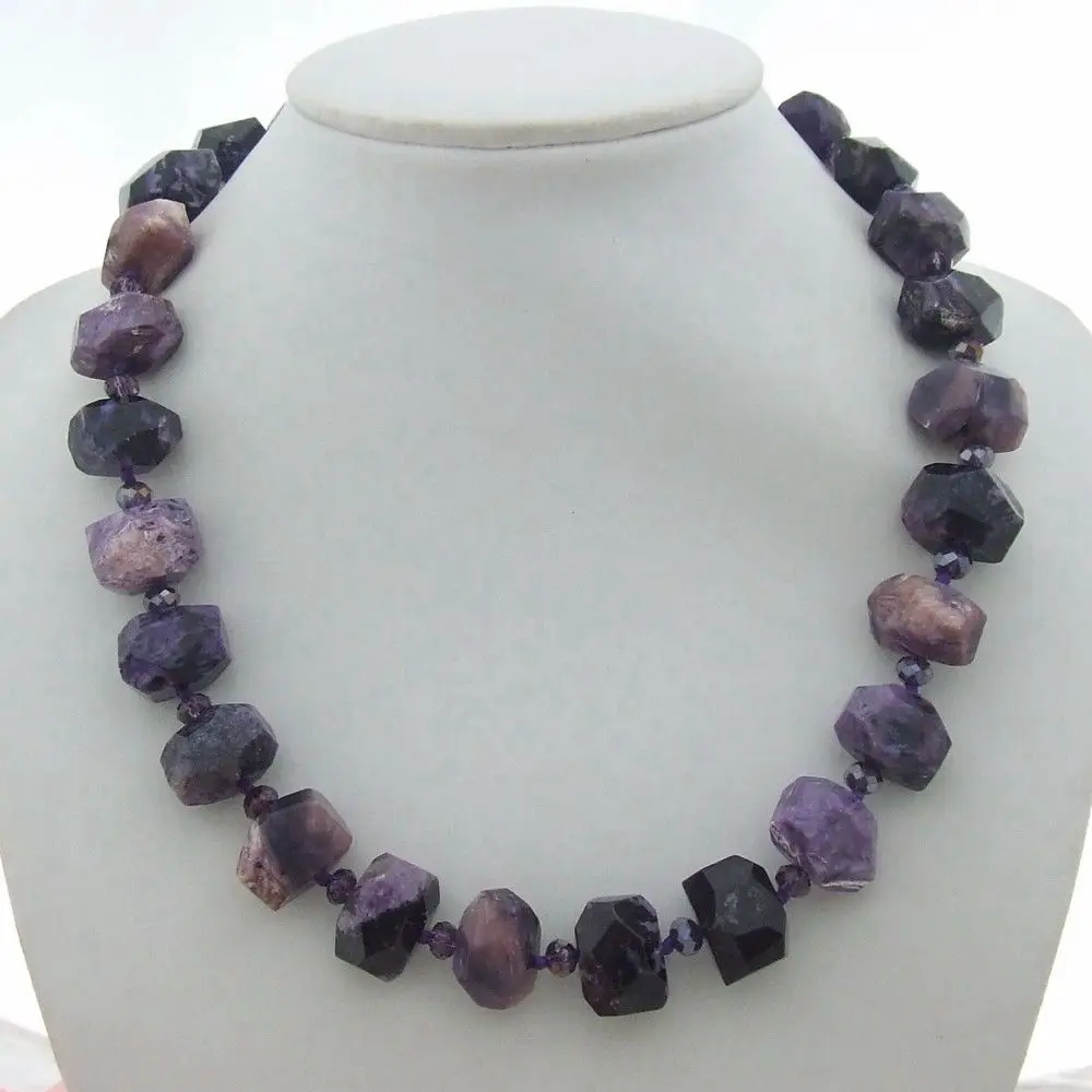 

GE050606 20" Faceted Purple Charoite Nugget Necklace