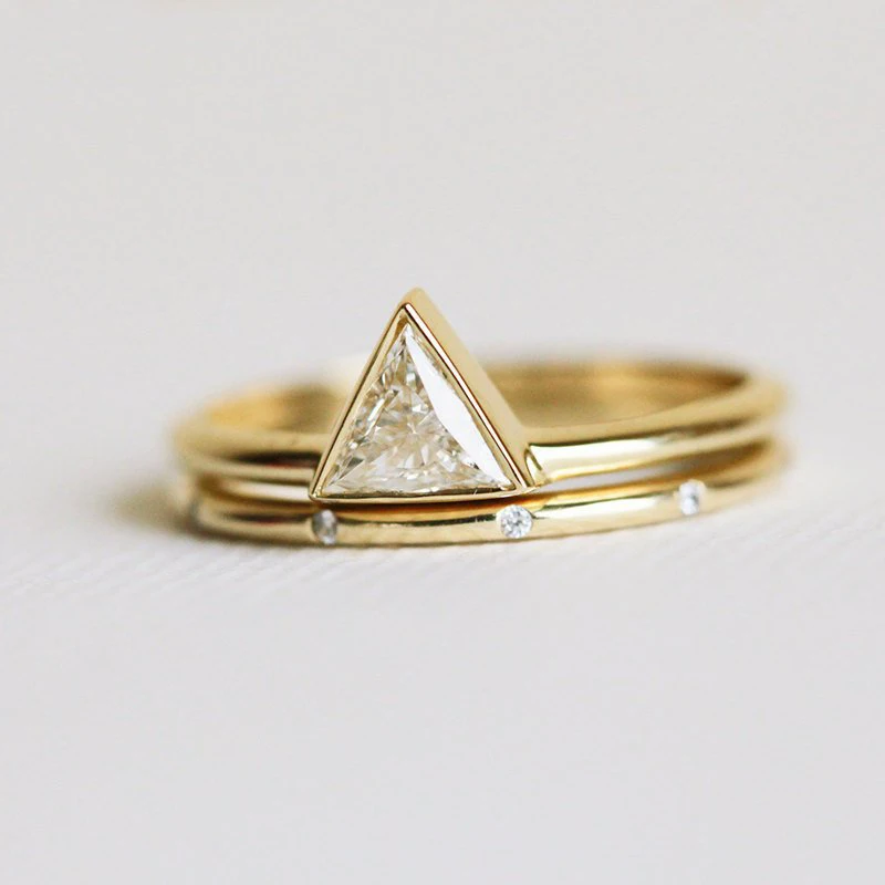 Модные золотые простые треугольные кольца для женщин высокого качества AAA обручальное кольцо из кубического циркония Набор Женский обручальные ювелирные изделия