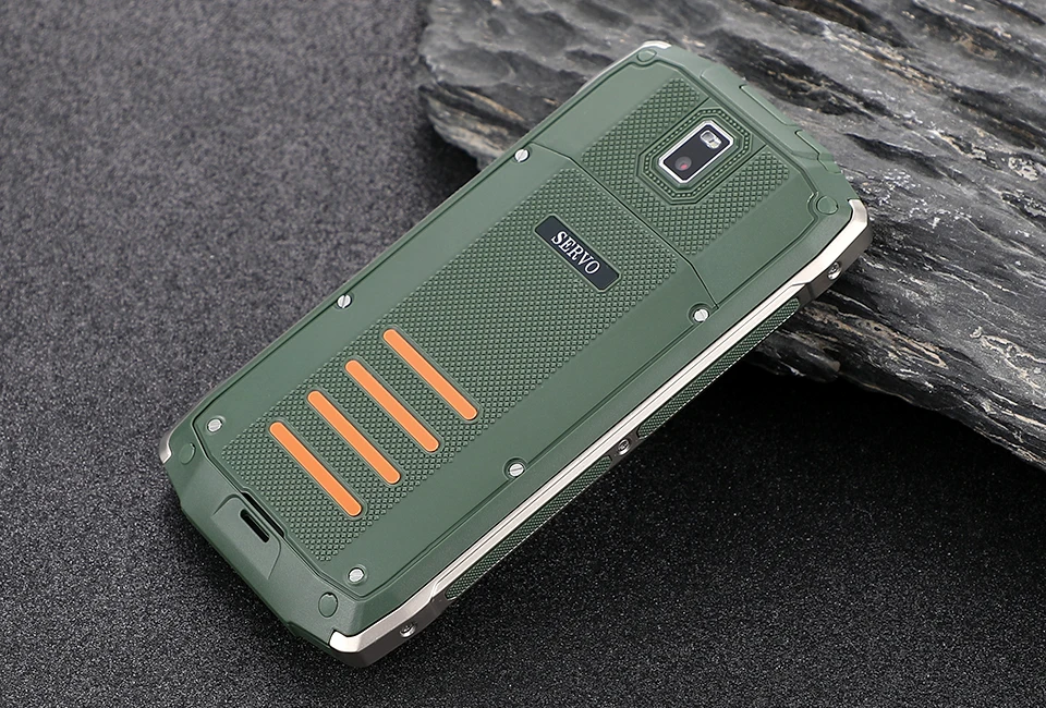 4S6A8600