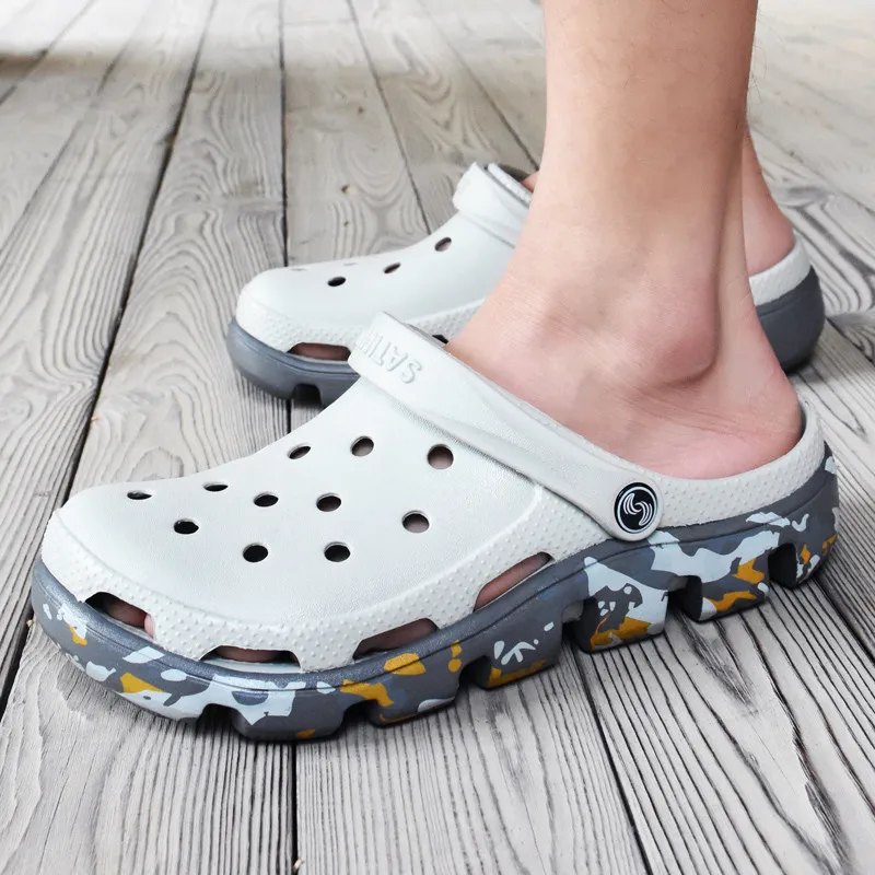 Crocse Outdoor Mens Sandals Summer Beach Sandals Men Clogs Croc Shoes Sandale Homme Sandalias Homem Erkek Sandalet Size 39-47