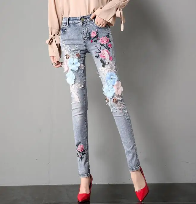 

Women's Korean Fashion Flower embroidery Slim Jeans Female Sexy Jeans Plus Size long pants TB644