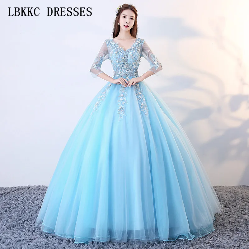 

Long Sleeve Blue Quinceanera Dresses Ball Gown V Neck Appliques Sweet 16 Dresses Flowers Beads Vestido De Quinceanera 2018