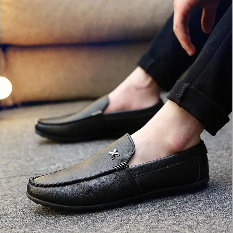 

Men Casual Suede Loafers Shoes 2018 Leather Driving Moccasins Gommino Slip on Men Formal Loafers Shoes Male Dress Loafers