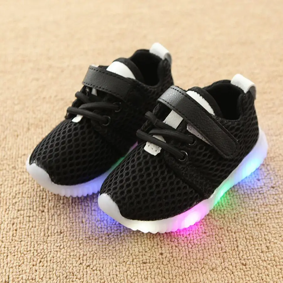 Kkabbyii детей Обувь с легким Chaussure LED Enfant детский спортивный Обувь дышащая Обувь для мальчиков LED Спортивная обувь для Обувь для девочек - Цвет: Черный