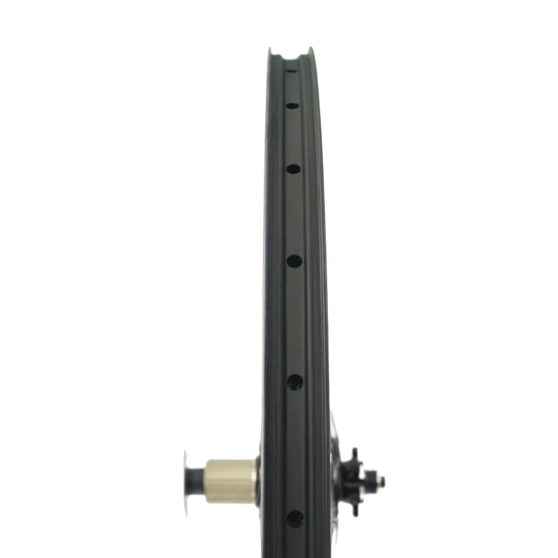 Perfect 26 inch Carbon Mountain Wheels 27.5 ER 32 Holes Novatec D771 D772 Hub Front 9mm*100mm and Rear 9mm*135mm Fit For Shimano 8/9/10 18 Perfect 26 inch Carbon Mountain Wheels 27.5 ER 32 Holes Novatec D771 D772 Hub Front 9mm*100mm and Rear 9mm*135mm Fit For Shimano 8/9/10 18