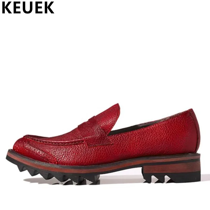 Men Flats Fashion Genuine leather Carved Dress shoes Elevator Slip-On Brogue Shoes Oxfords Spring/Autumn Male Loafers 022 Men Flats Fashion Genuine leather Carved Dress shoes Elevator Slip-On Brogue Shoes Oxfords Spring/Autumn Male Loafers 022