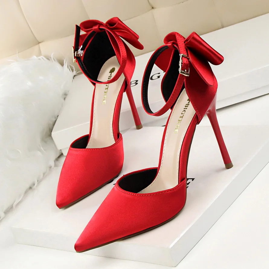 

Women pumps summer fashion high heels pointed toe red bridal wedding shoes sexy stiletto bowknot ladies party shoes big size