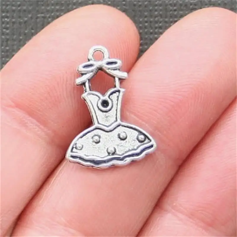 BULK 30 Zinc Alloy Metal Girl Dress Charms Antique Silver Plated DIY