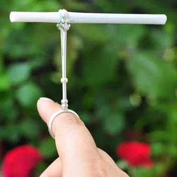 

Cigarette Holder Ring Rack Vintage Metal Finger Clip Women Men Slim Cigarettes Smoking Accessories Smoker Gift Set