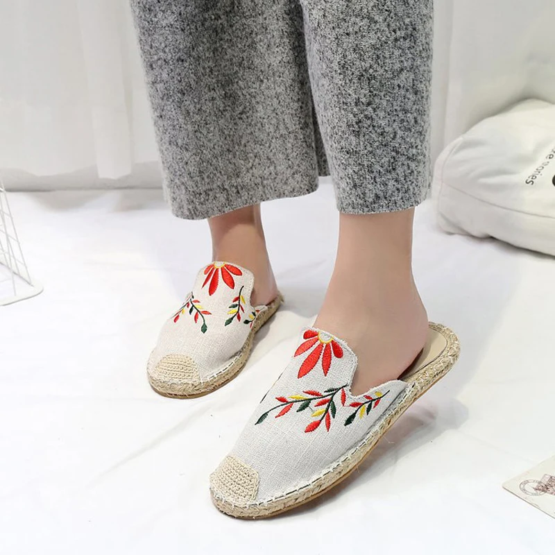 

SAILING LU Women Flats Embroidered Flower Ladies Shoes Hemp Bottom Cloth Slippers Female Daily Casual Slip on Shoes XWD7796