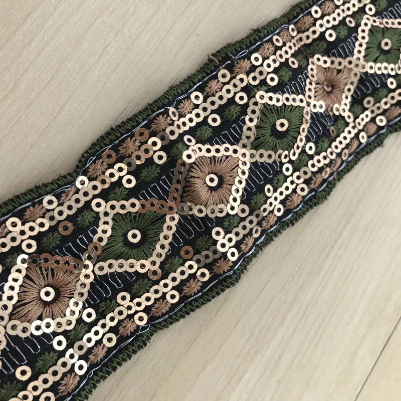 

Vintage Style Beaded Sequin Embroidery Ribbon Lace Trim tissus Prismatic Beaded Ribbon Fabric Sold By The Yard