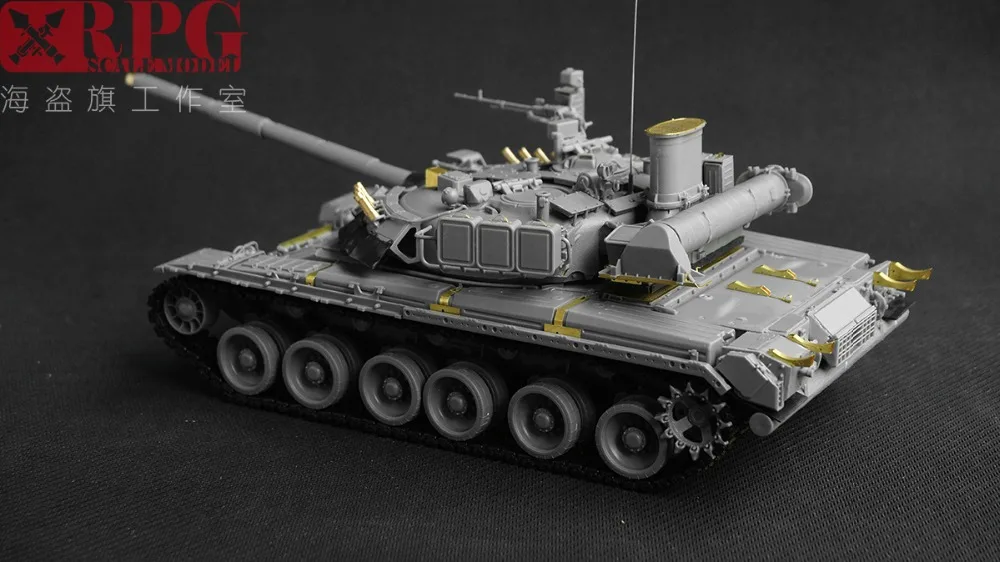 Ррг модель 1/35 35001 русский MBT T80U