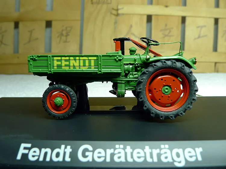 

1:43 Fendt Geratetrager tractor models Agricultural vehicle model Favorites Model Scale Models With Original Box