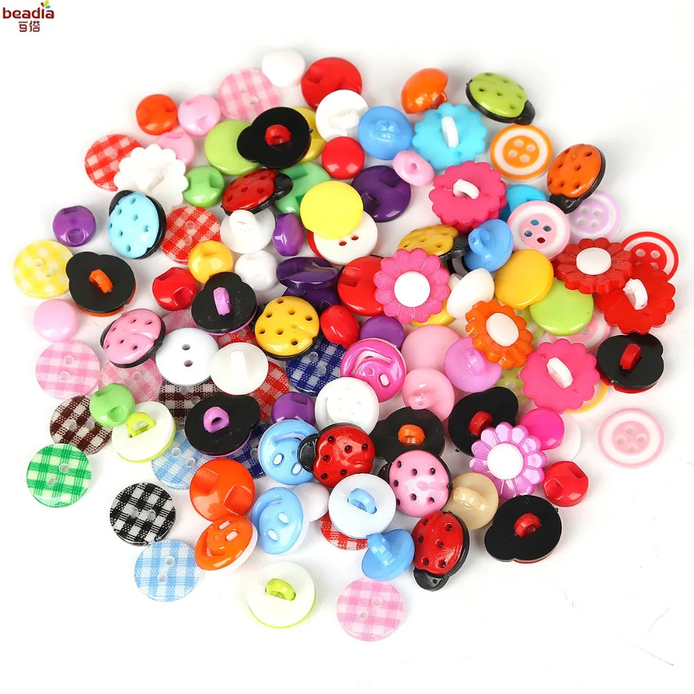 

50PCS Different Shapes/Sizes Plastic Sewing Buttons Random Mix Color Decoration Buttons for Scrapbooking Craft DIY Home Decor