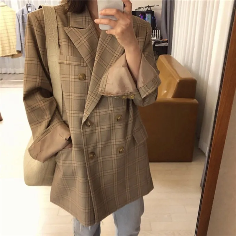 Fashion 2019 Spring New Casual Loose Suit Women Double Breasted With Pockets Plaid Print Elegant Jacket