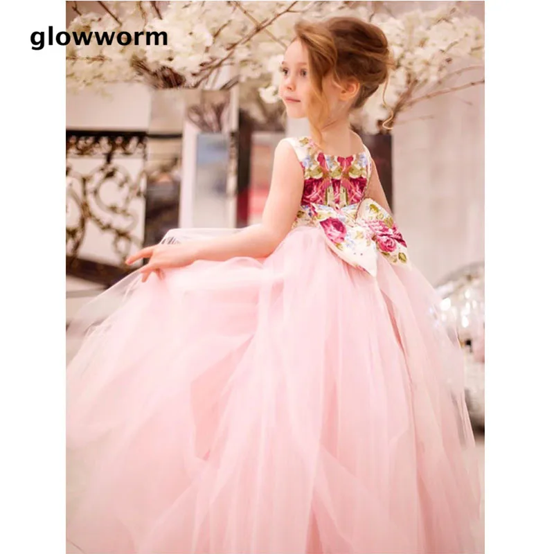 Glowwormkids 2018 Runway New Baby Girls Dress Satin Cotton Material Waist Bow Tie Birthday Party Formal Girls Dress hs086 Glowwormkids 2018 Runway New Baby Girls Dress Satin Cotton Material Waist Bow Tie Birthday Party Formal Girls Dress hs086
