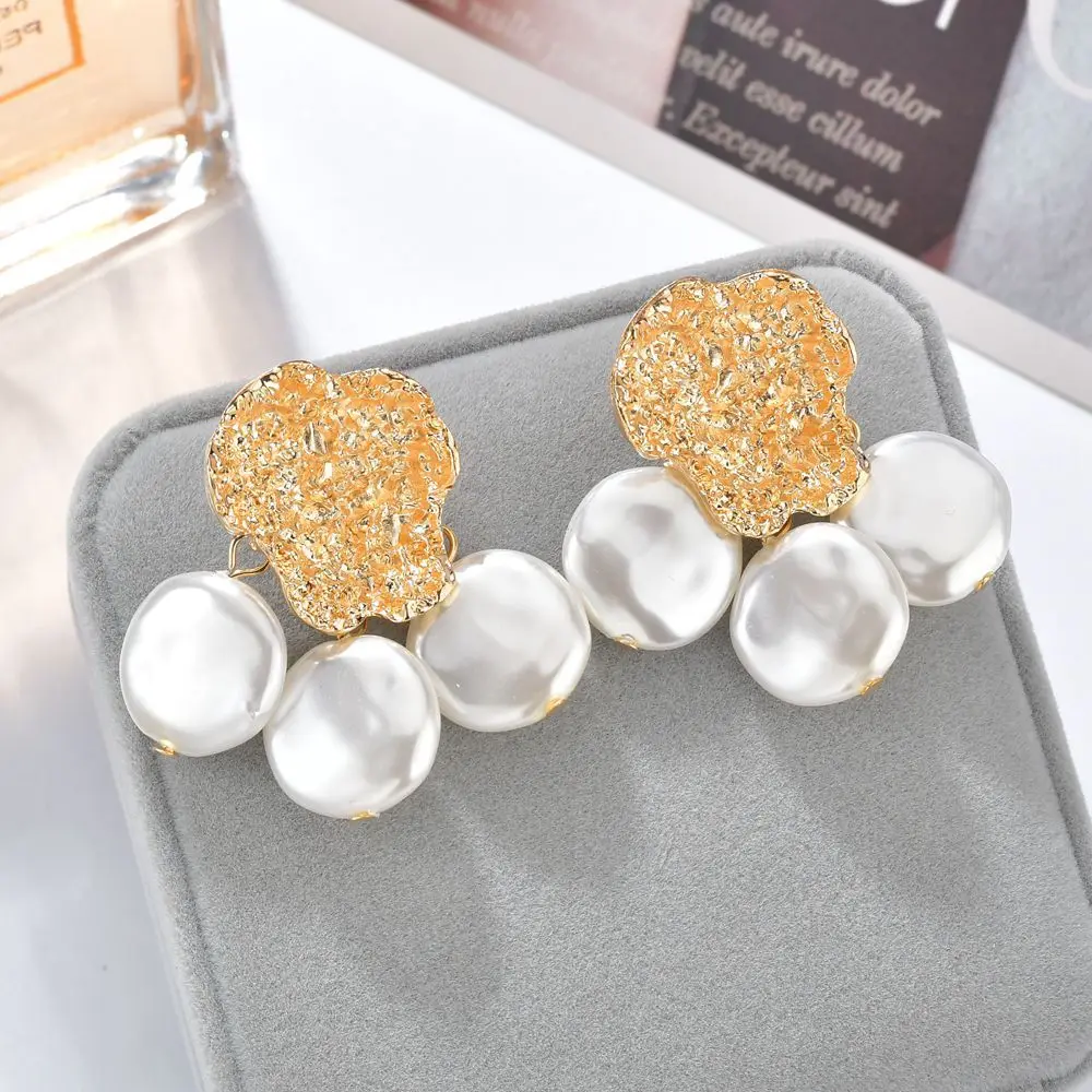 

ZHIMO New Fashion Punk Creative Irregular Embossed Metal Earrings for Hip Hop Rock and Roll Women Earrings