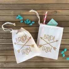 Изготовленный На Заказ блестящая надпись «Bride Tribe» Свадебные вечерние выживания набор от похмелья ювелирные изделия пользу муслиновые мешки мальчишник, девичник подарки