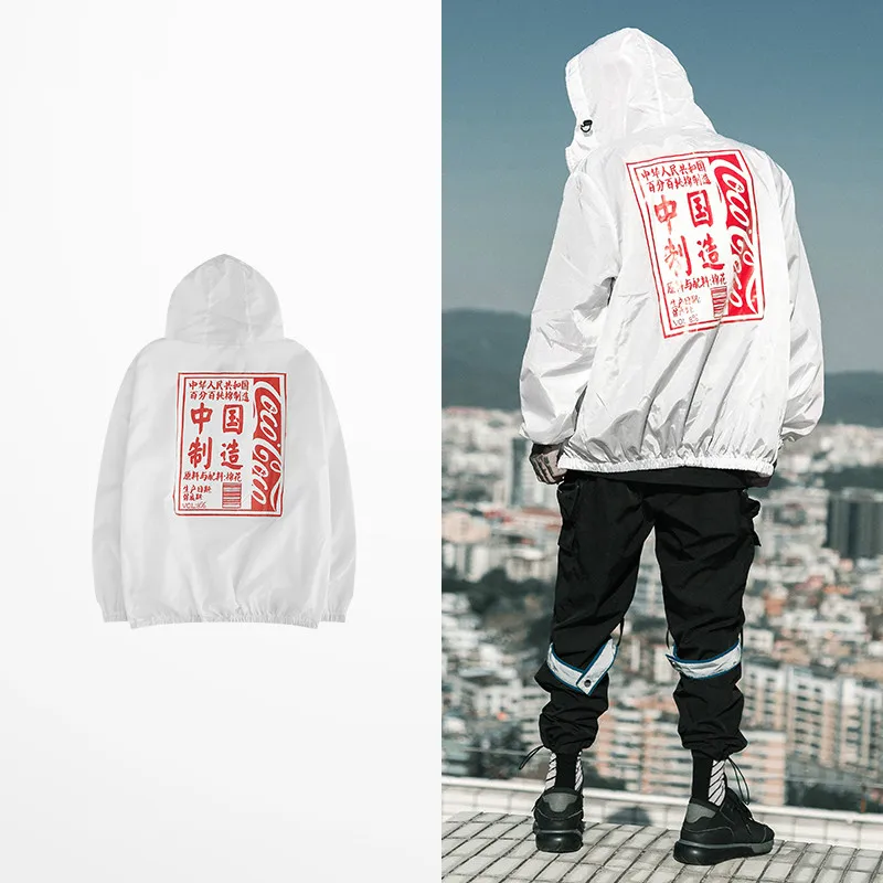 

Chinese Letter Print Jacket Men Spring And Autumn Outwear Jackets Men Skateboard Hip Hop High Street Hooded Windbreaker Jacket