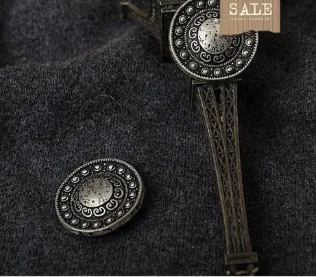 

Quality environmentally friendly alloy retro sweater buckle button coat