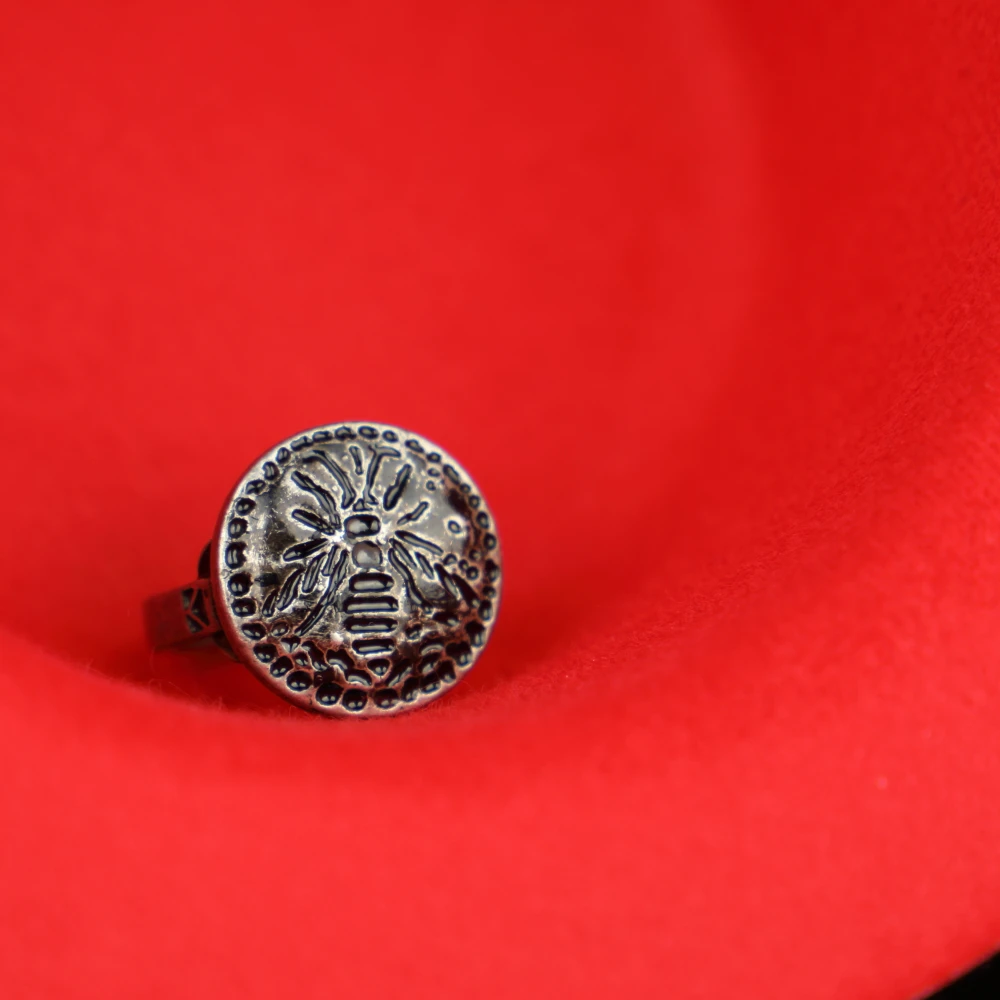 #10 Game Dark Soul 3 Rings Hornet Ring Luxury Weapon Equipment Dark Soul Accessories Souvenir Halloween Party Prop (23)