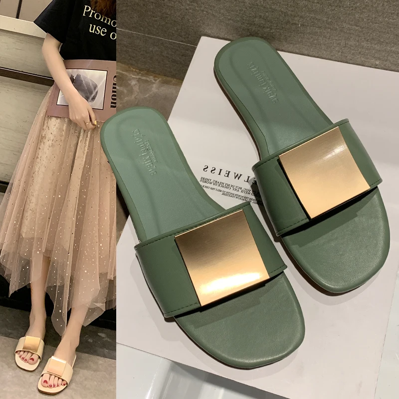 

2019 Fashion Women Mules Shoes Summer Ladies Low Heels Slippers Outside Metal Decoration Flat Woman Slides Female Mule Footwear