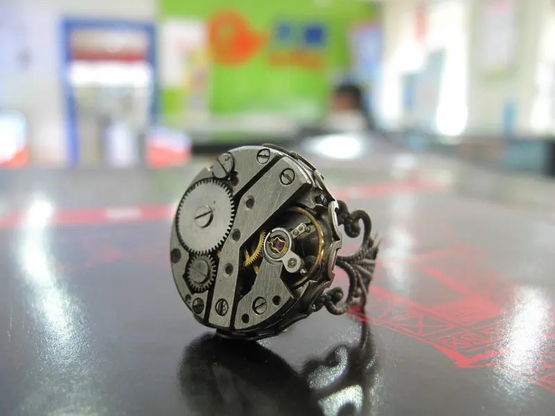 

Free Shipping Ring Steampunk Old Watch Movement Jewelry Steam Punk Watch Movement Ring