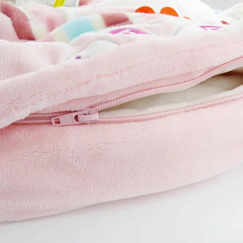 2017 Winter Christmas Baby Clothes Cartoon Giraffe Pink Cute Baby Girls Rompers Newborn Hooped Thick Outwear Wholesale China03