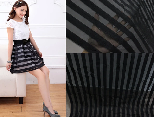 Black and white striped skirt yarn cheap