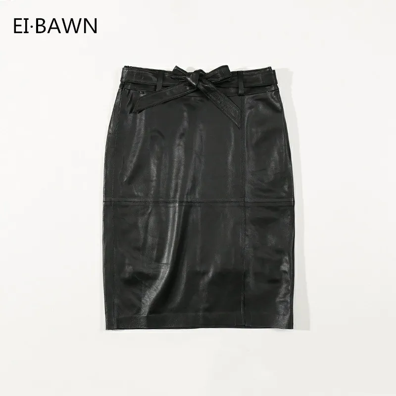 

autumn new Haining leather half skirt, female sheep leather bag, buttocks thin skinny skirt, high waist leather skirt.