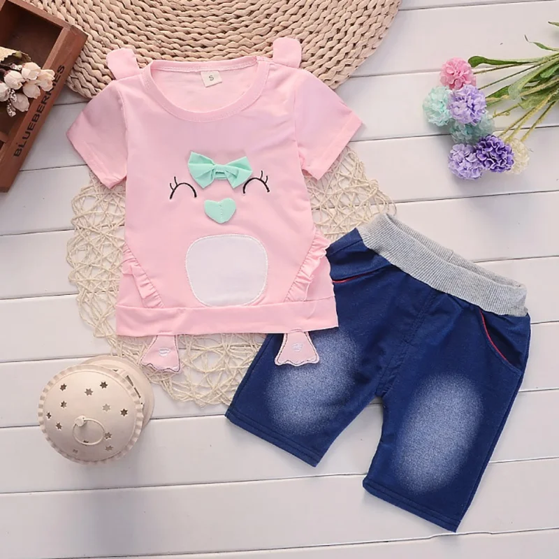 

2019 Summer Girls Cartoon Penguin Print Short-sleeved T-shirts+Shorts Pants Two Pieces Suit Children Clothing For 1-4T
