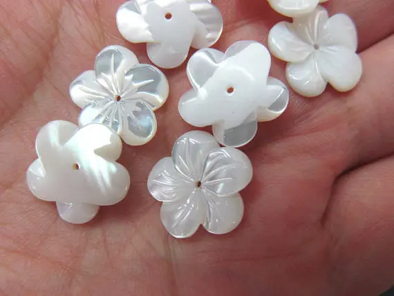 

high quality 100pcs 6 8 10 12mm Genuine MOP Shell ,Pearl Shell filigree florial flower Carved yellow white black mixed beads