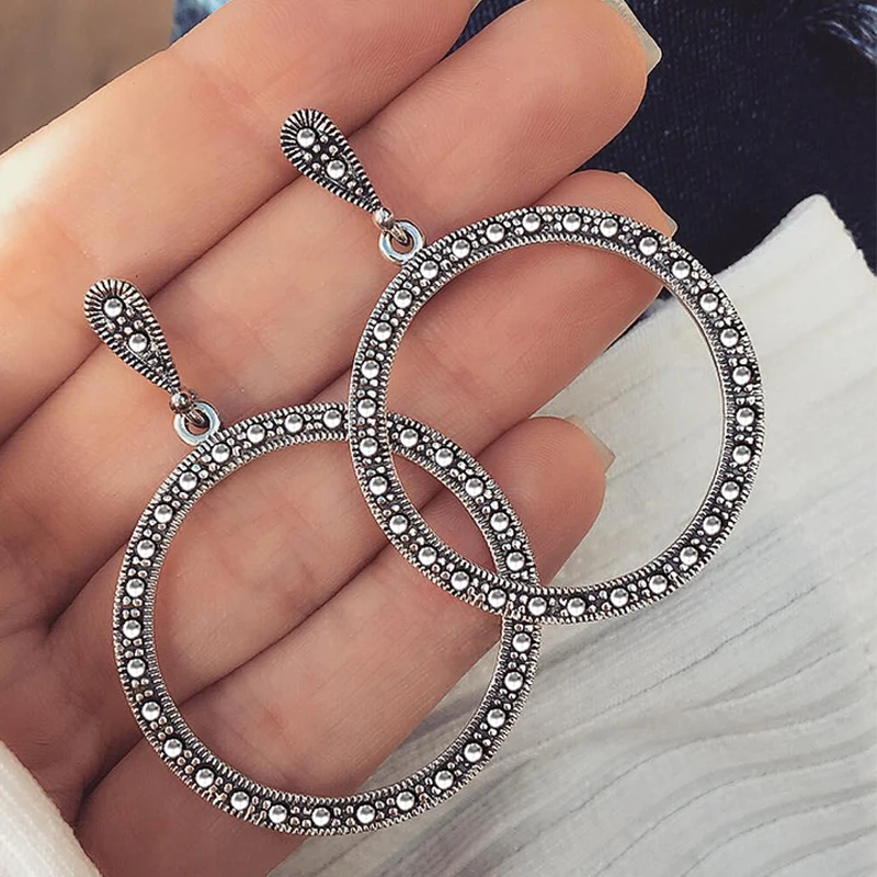 

Simple Vintage Round Geometric Pendant Silver Long Earrings Women Fashion Hollow Wedding Earrings Valentines Day Gift