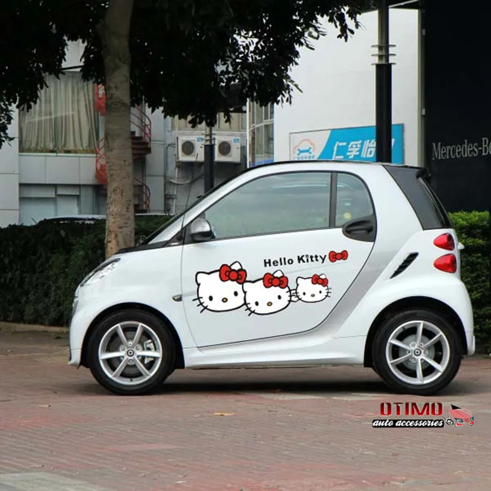 2pcs 65x23cm Funny Hello Kitty Car Stickers Car Side Door Decor