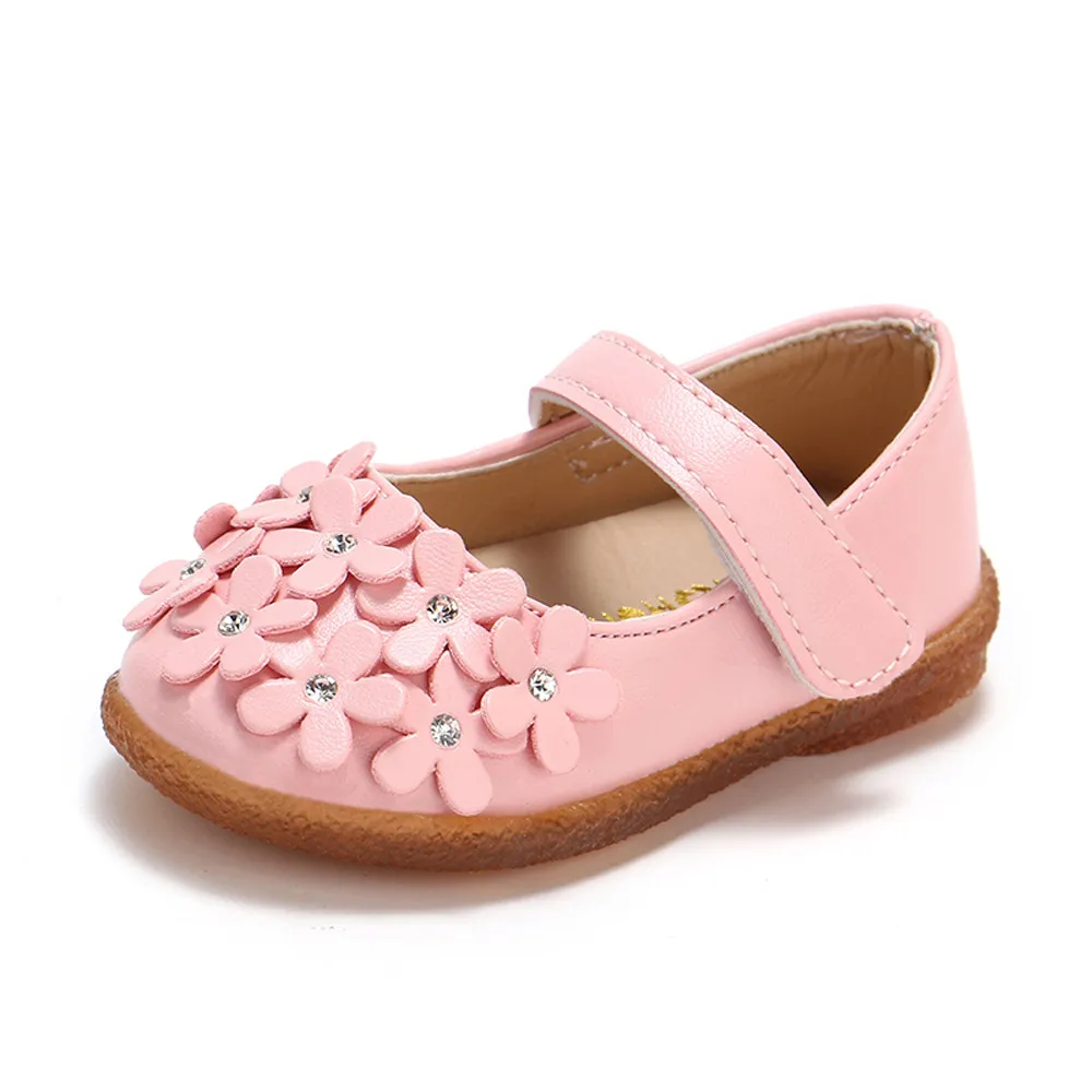 Детская обувь; детская модная повседневная обувь на плоской подошве для девочек; милая детская обувь на застежке-липучке; мягкие кожаные кроссовки с цветочным узором