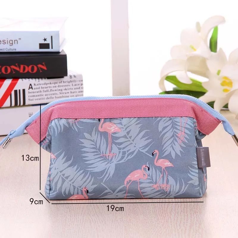 جديد فلامنغو حقيبة سفر لمستحضرات التجميل المنظم النساء Necessaire مجموعات أدوات الزينة المكياج حقيبة السفر للماء المحمولة الجمال حالة 20