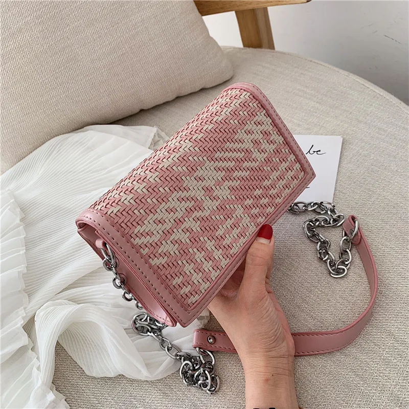 

New Female 2019 Celebrity Handbag Female Models Wild Small Houndstooth Square Trend Crossbody Bags for Women Diamond Chain Bag