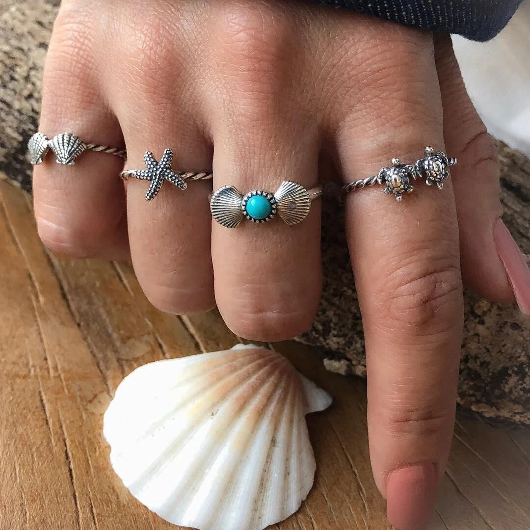 

Fashion Vintage Bow-knot Heart Turtle Silver Color Rings Set Hollow Out Midi Finger Rings Set Simple Women Daily Jewelry 4 Pcs