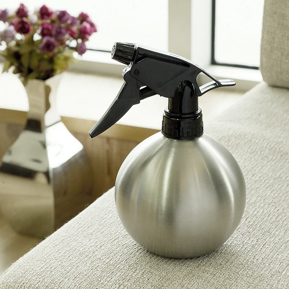 1pc 500ml Stainless steel watering can small spherical spray pot corrosion resistant
