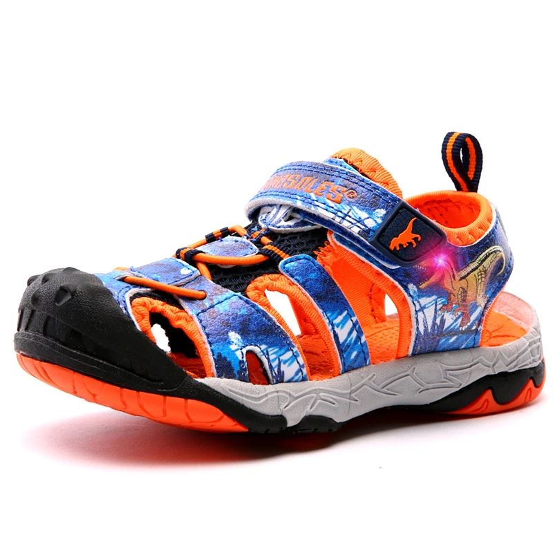 

Dinoskulls Baby Boy Sandals Light Up Fashion Children Summer Shoes Non-slip LED Beach Shoes for Boy 2019 Glowing Toddler Shoes