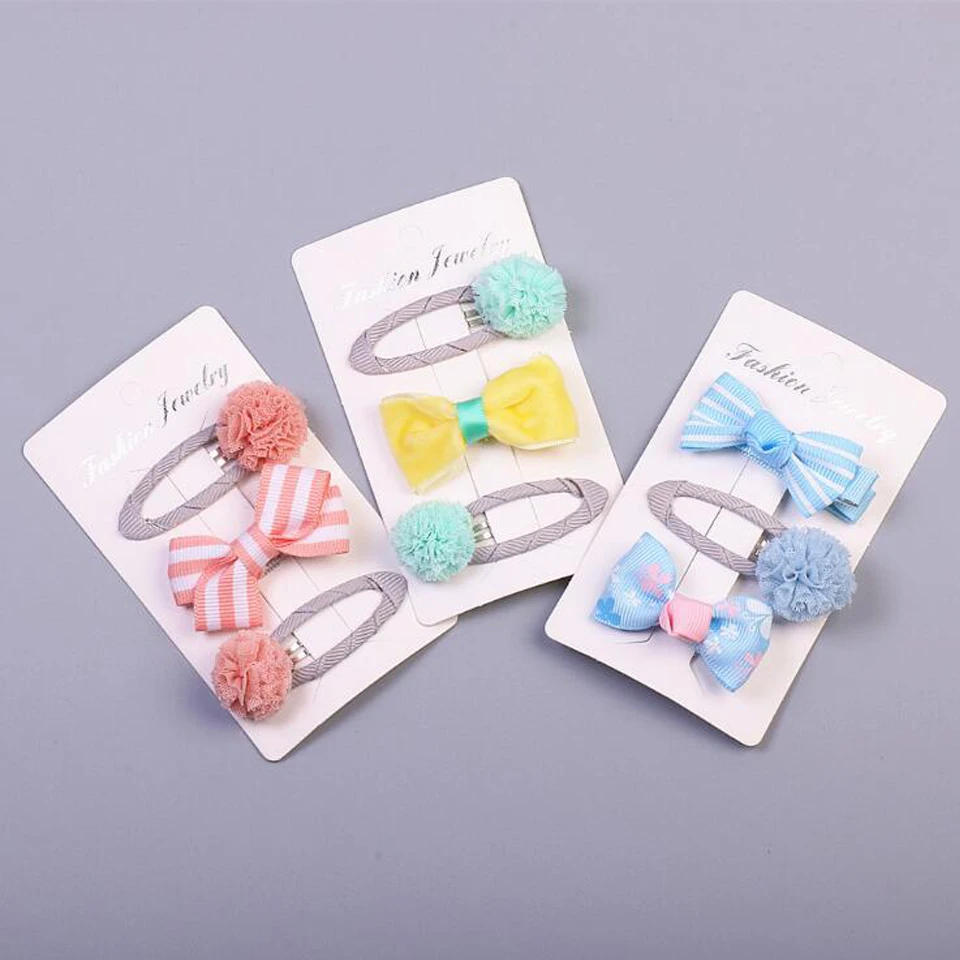 

Set of 3 pcs Lace Pompom Hair Clips Bow Alligator Hairpin Children's Hair Accessories HC027