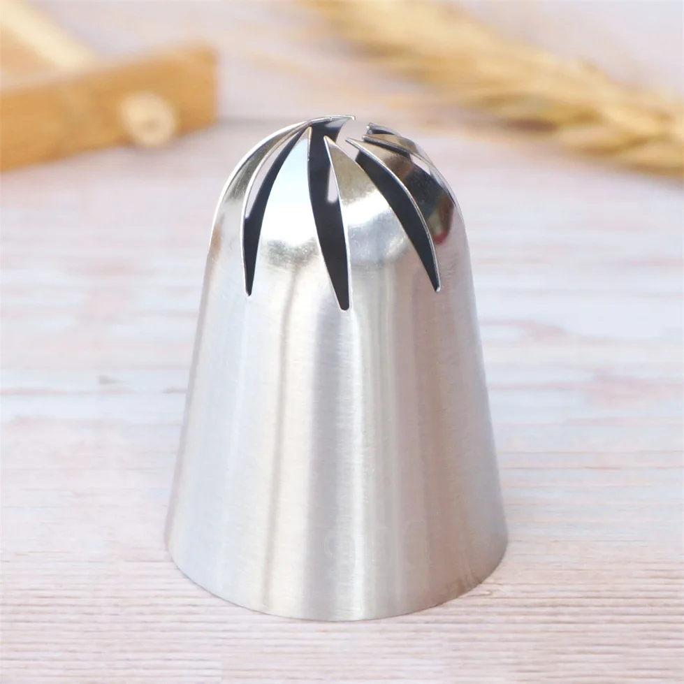 

#903 Big Size 8 teeth Icing Nozzle Cup Cake Decorating Piping Tip rotating Baking Pastry Decorating Tool Kitchen Bakeware
