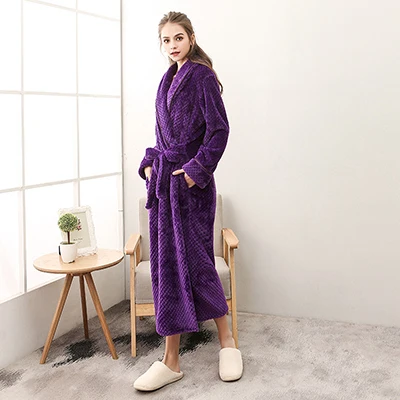 Зимняя пара, толстые длинные халаты для женщин, плюс размер, фланелевый сексуальный халат длиной до лодыжки, теплый мягкий халат унисекс для отдыха - Цвет: purple