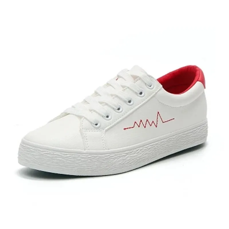 

2018 new shoes white shoes Joker students flat small fresh shoes