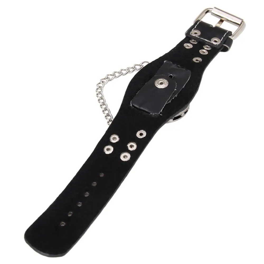 New Copper Unique Skull Quartz Punk Watches Luxury Style Heavy Metal Rivet Watch Tide Head Leather Pin Buckle Punk Watch New Copper Unique Skull Quartz Punk Watches Luxury Style Heavy Metal Rivet Watch Tide Head Leather Pin Buckle Punk Watch