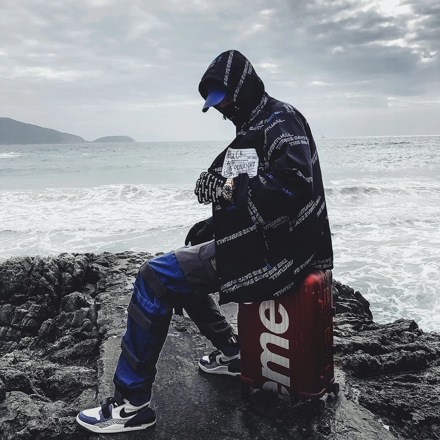Трендовые мужские летние ветровки с капюшоном водонепроницаемые солнцезащитные ультралегкие повседневные модные тонкие куртки в стиле хип-хоп Harajuku