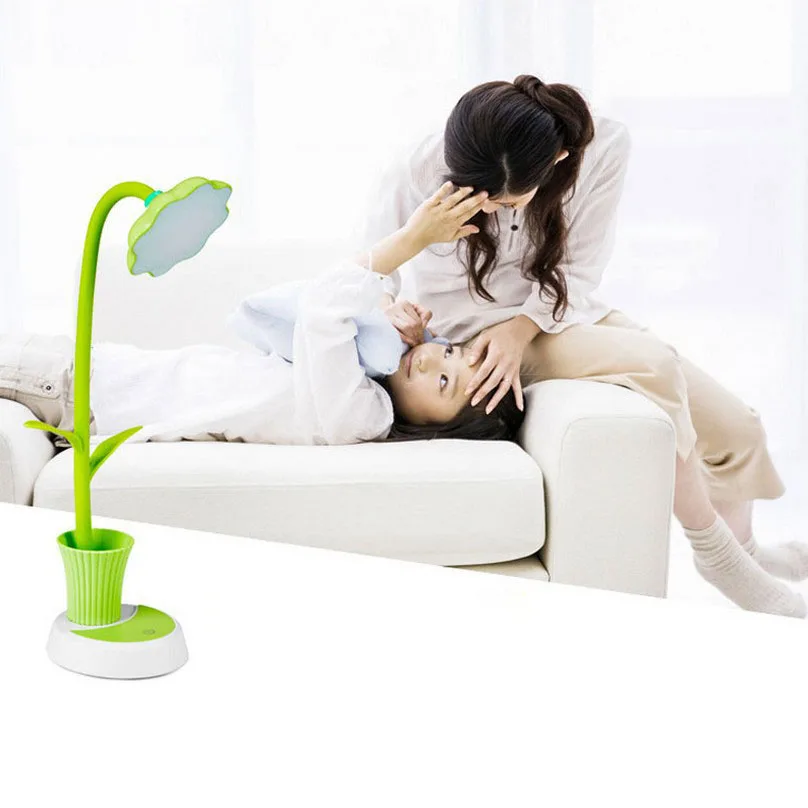 

Novelty Sun Flower Pen Holder Desk Lamp Charging Led USB Reading Light Eye Protection Table Lamp Children adult Gift