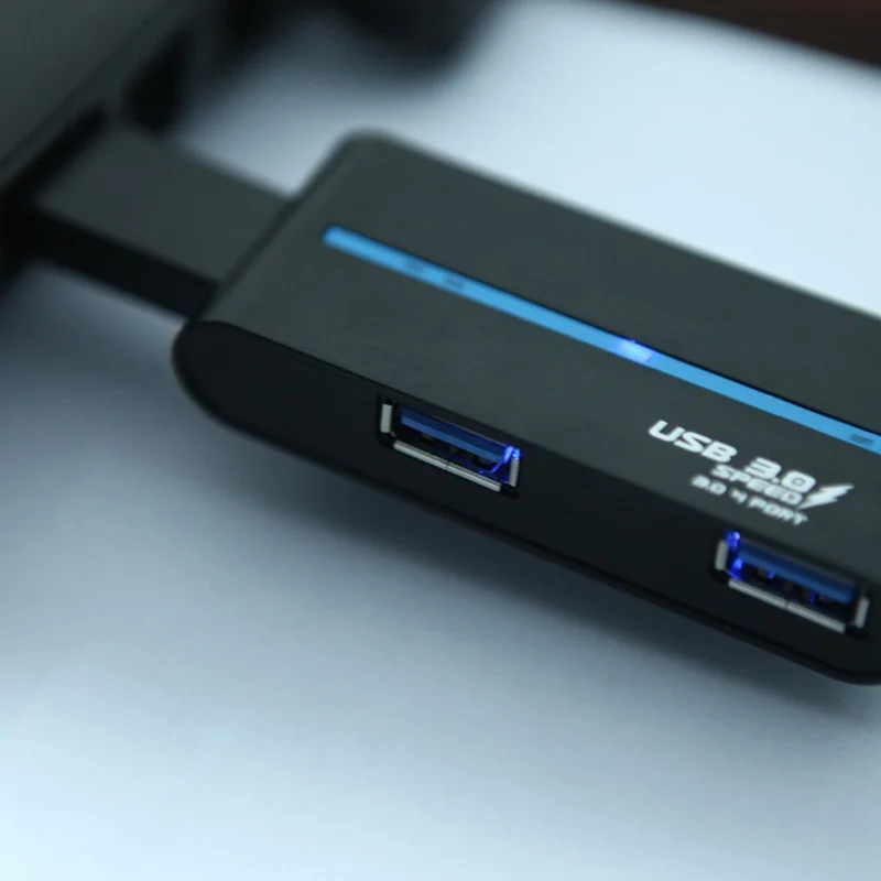 A Ausuky 4 портовый высокоскоростной USB концентратор с поворотом на 180 градусов