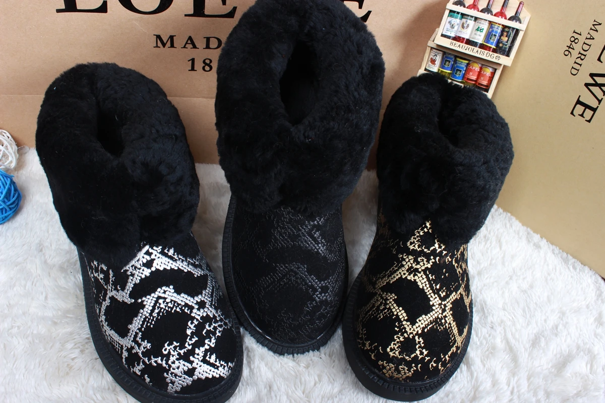 

Winter new arrival serpentine pattern turn-down collar thick velvet snow boots flat heel short boots women's shoes